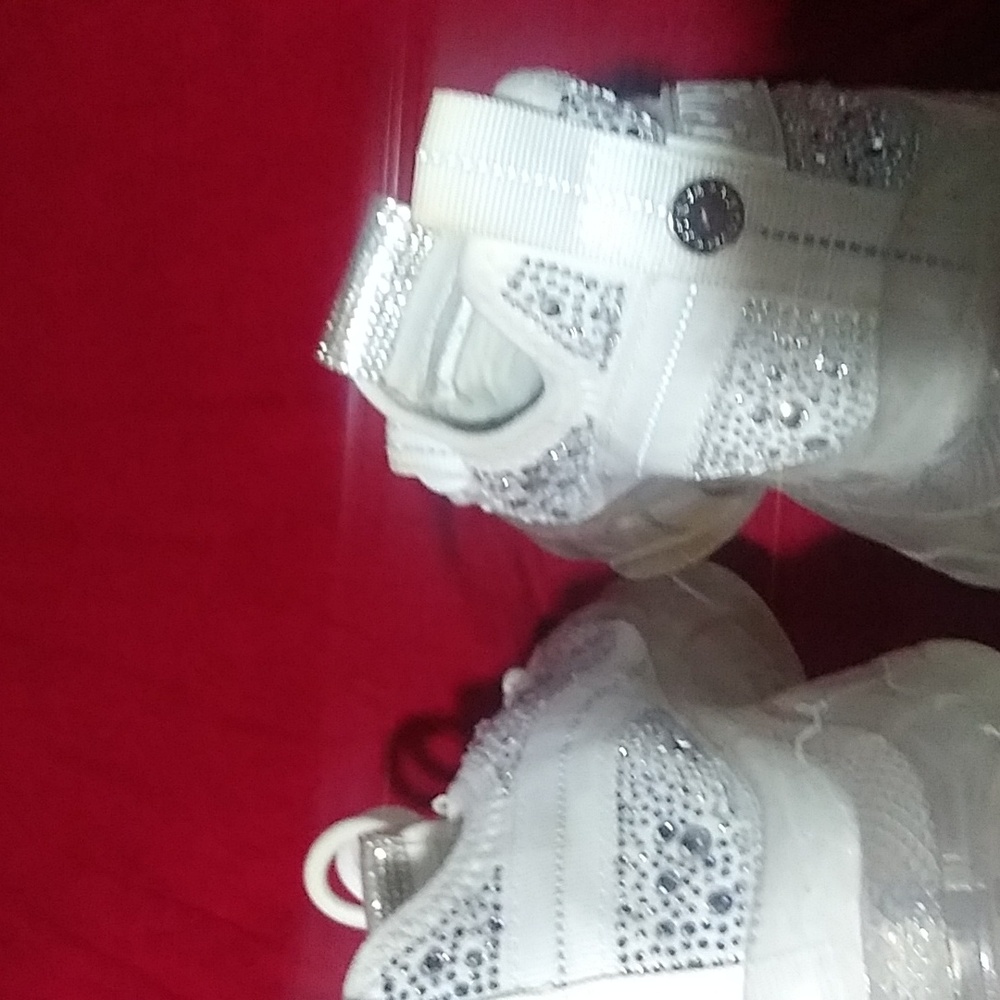 Steve Madden silver white sparkly tennis 6 - Picture 7 of 8